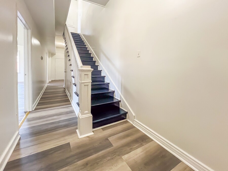 Building Photo - 608 Halifax St