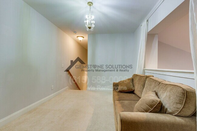 Building Photo - 3201 Aspen Grove Dr