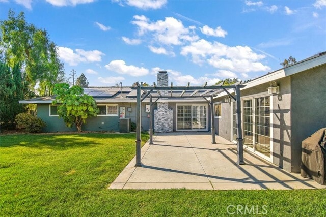 Building Photo - 24226 Meadow Falls Dr