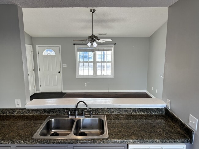 Building Photo - 113 Byrum Run