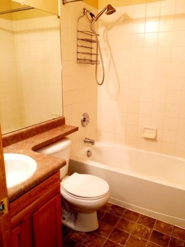 Building Photo - Charming 3BR House in Fountain near bases
