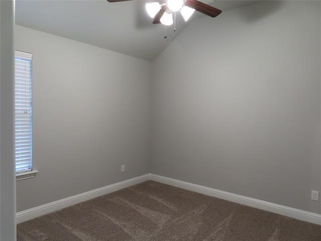 Building Photo - 426 Oleander Dr