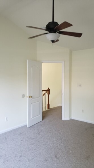 Master looking to Hallway - 2015 Livingston St