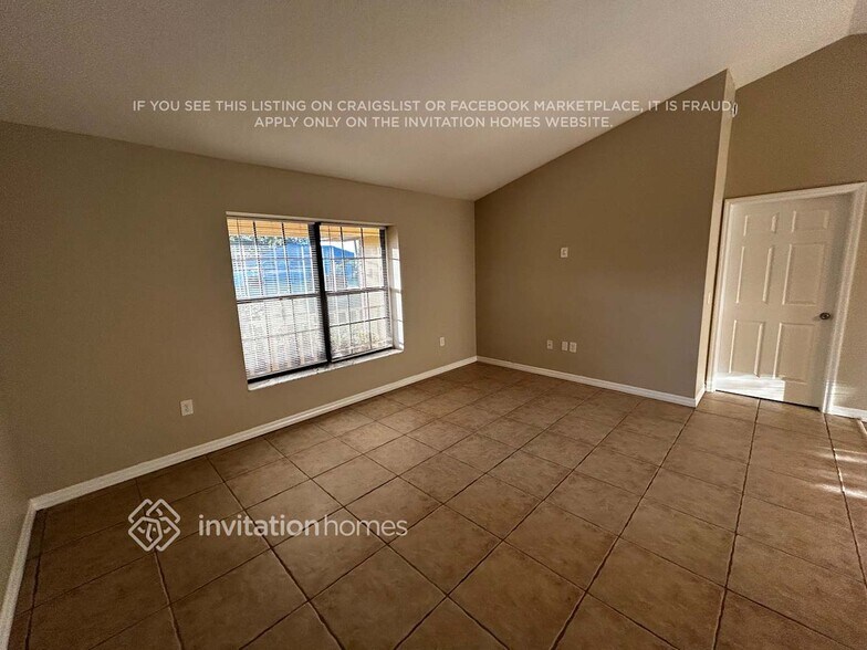 Building Photo - 7202 Hileman Dr E