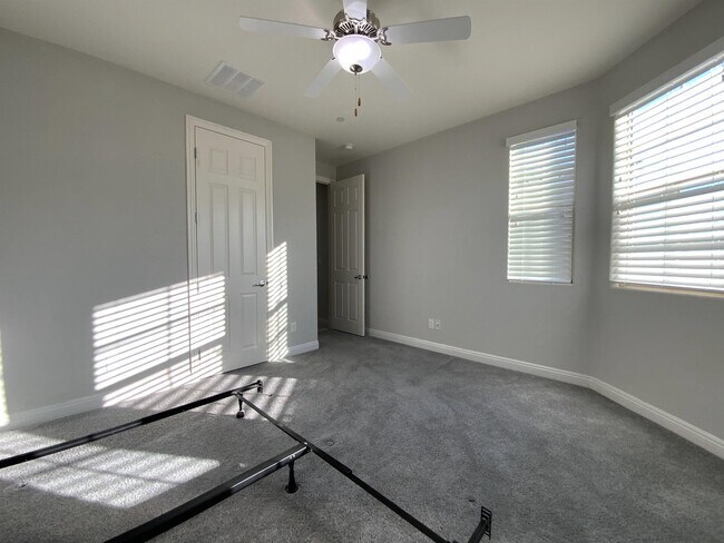 Building Photo - 799 Flowing Meadow Dr