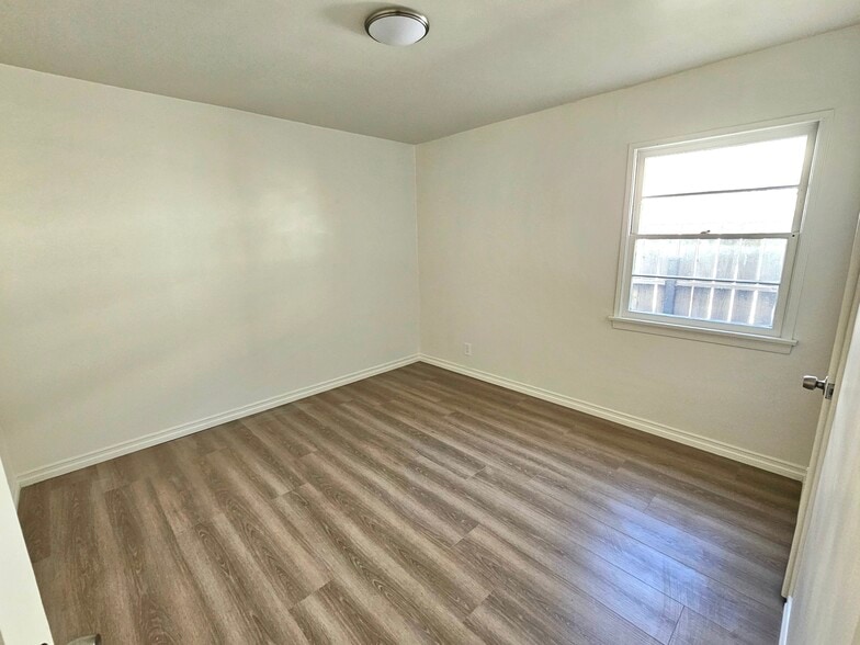 Bedroom 2 - 1749 S Carmelina Ave