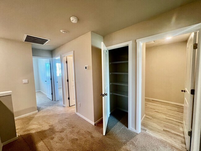 Building Photo - Free rent offered Beautiful New Smart Home...