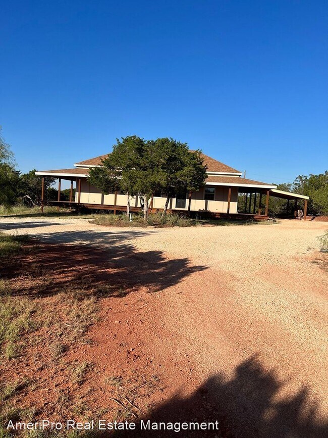 Building Photo - 2 br, 2 bath House - 627 Maxwell St.