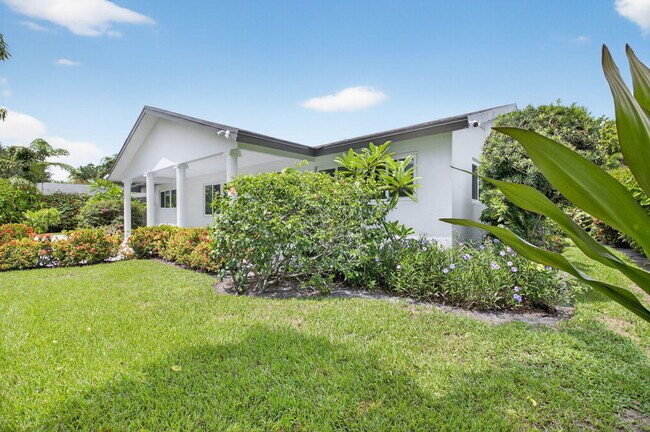 Building Photo - 4599 Brady Blvd
