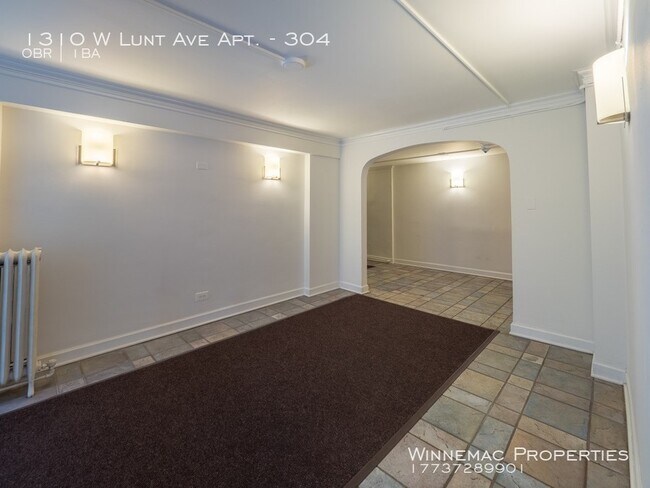 Building Photo - 1310 W Lunt Ave