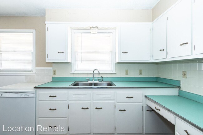 Building Photo - 3 br, 2 bath House - 4829 45th Street