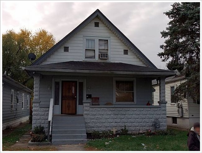 Primary Photo - LEASING SPECIAL - MOVE IN BY 1/1/2026 AND RECEIVE 2ND MONTH OF RENT FREE.