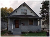 Building Photo - LEASING SPECIAL MOVE IN BY 1/1/2026 ** 1/2 price Security Deposit and 2nd month free