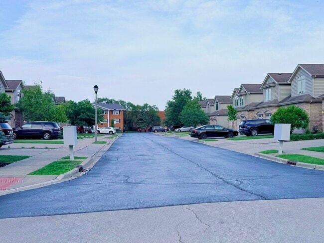 Building Photo - 168 Mayo Ct