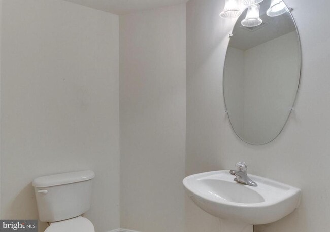 Building Photo - 4597 Barringer Pl