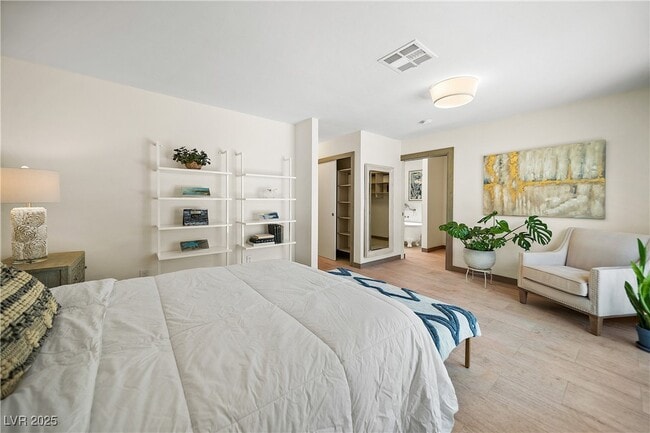 Building Photo - 3027 Bel Air Dr