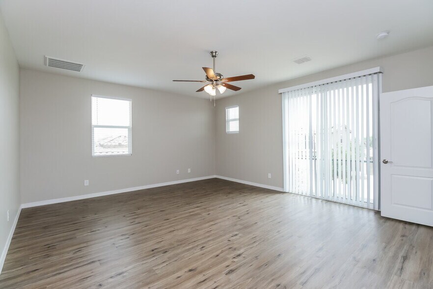 Building Photo - 22339 E Cherrywood Dr