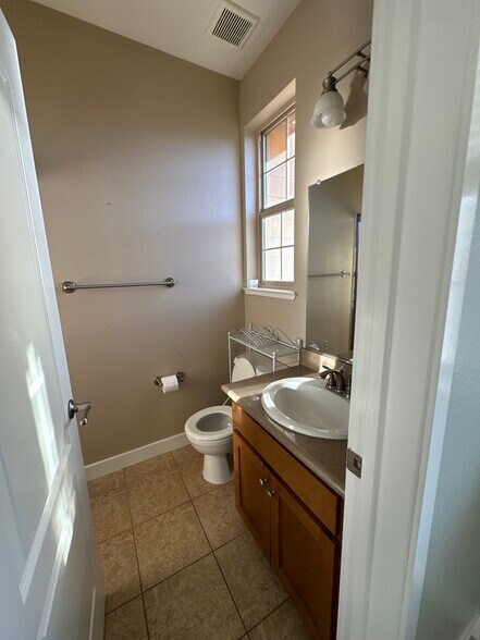 Building Photo - 6088 Old Quarry Loop