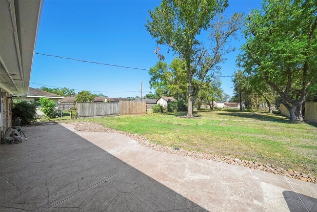 Building Photo - 4146 Bethel Blvd