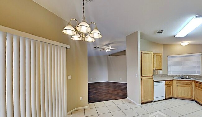 Building Photo - 3504 Redwood Ridge Way