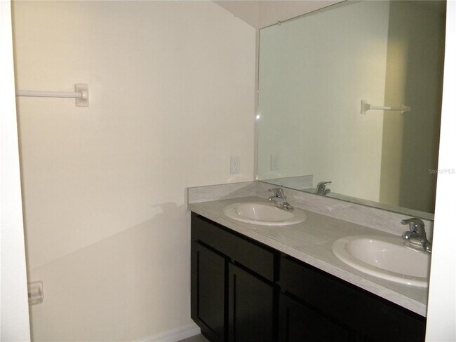 Building Photo - 34274 Jasper Stone Dr