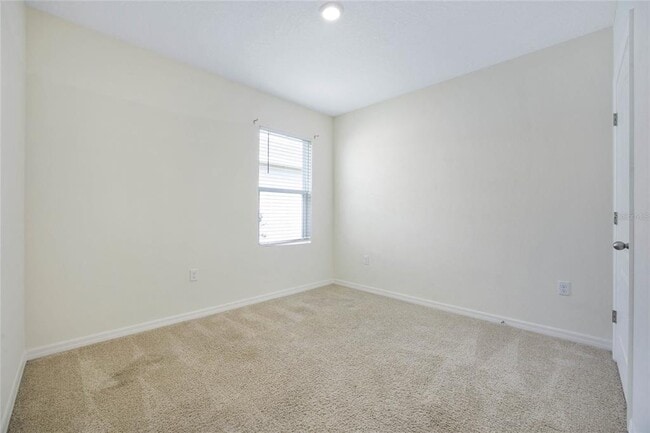 Building Photo - 652 Greymount St