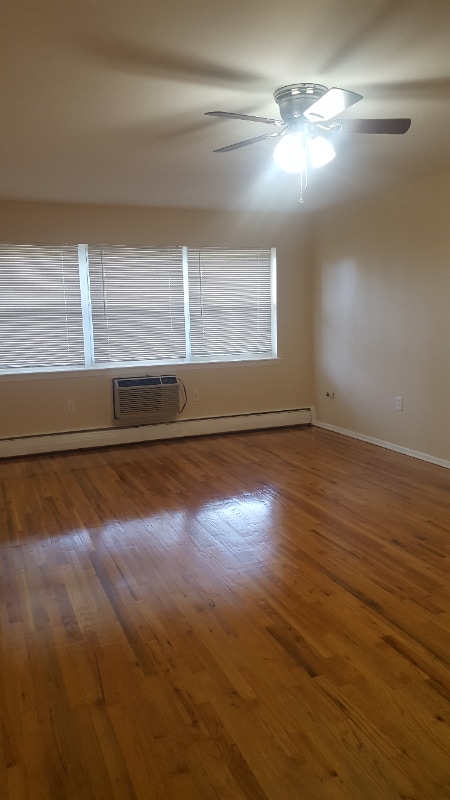 Building Photo - 38 Woodedge Ave