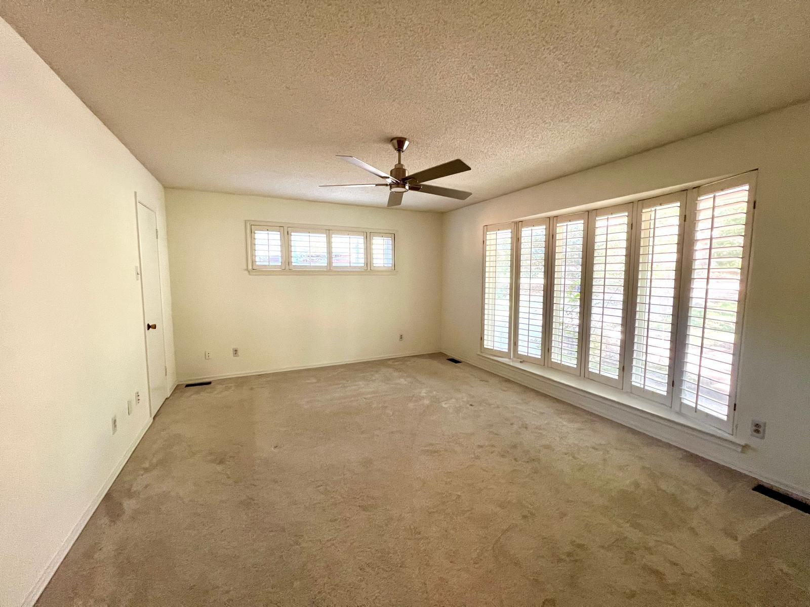 Building Photo - 8162 San Leandro Dr