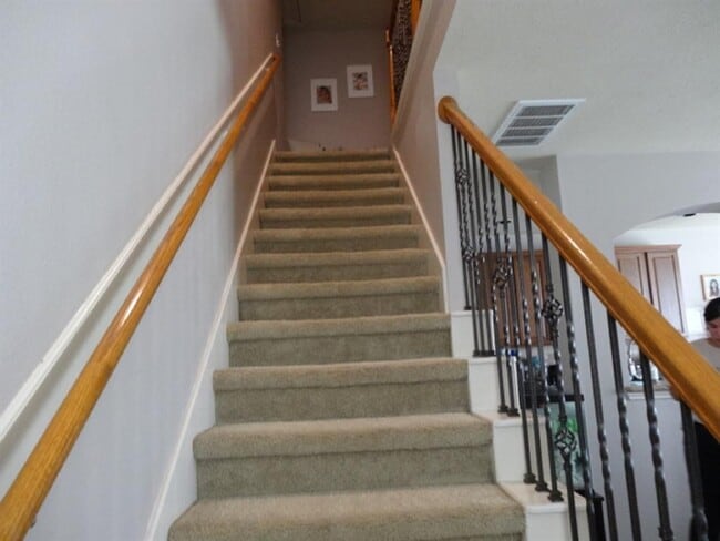 Building Photo - 14546 Bergenia Dr