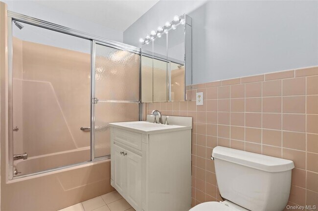 Building Photo - 60 Kensico Rd