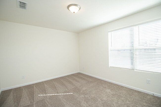 Building Photo - (Coming Soon) New 5 Bedrooms home in Indian Trail!