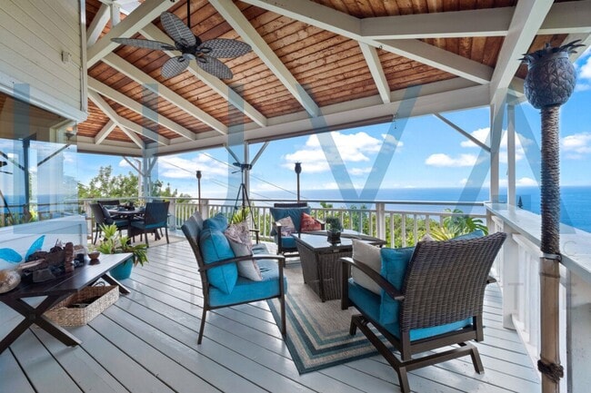 Building Photo - 3Bd 2Ba Furnished Home:  Pet Friendly with Fantastic Ocean Views!