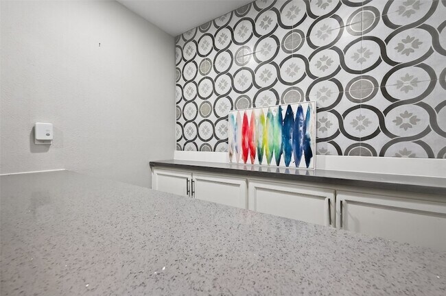 Building Photo - 11280 Braes Forest Dr