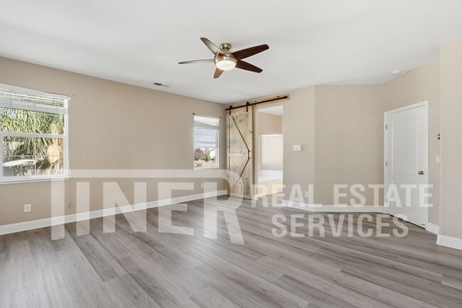 Building Photo - 5444 Noyack Way