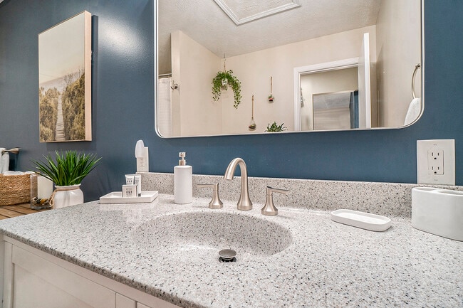 Building Photo - 2506 J Maddy Pky