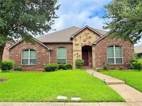 Building Photo - 7105 Handen Dr