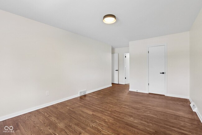 Building Photo - 6838 Johnson Rd