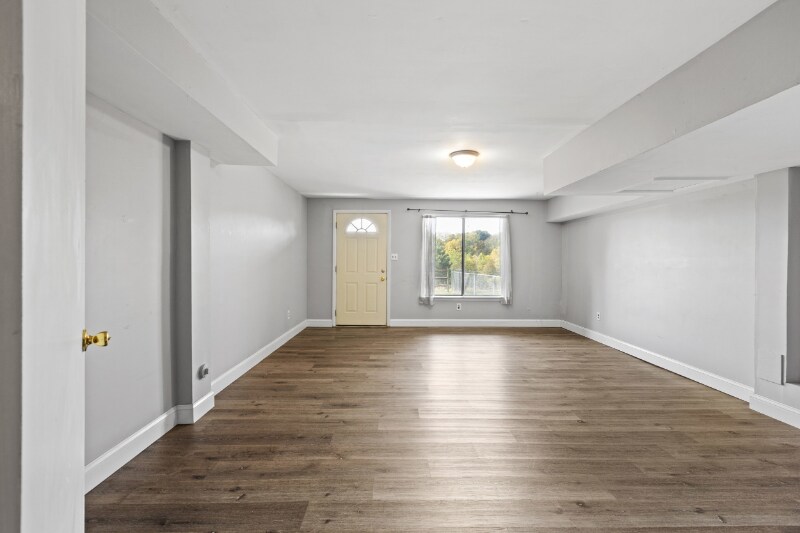 Building Photo - 4920 S Tupelo Turn