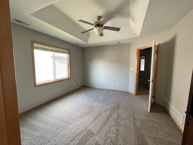 Building Photo - 2224 NW Bayberry Ln