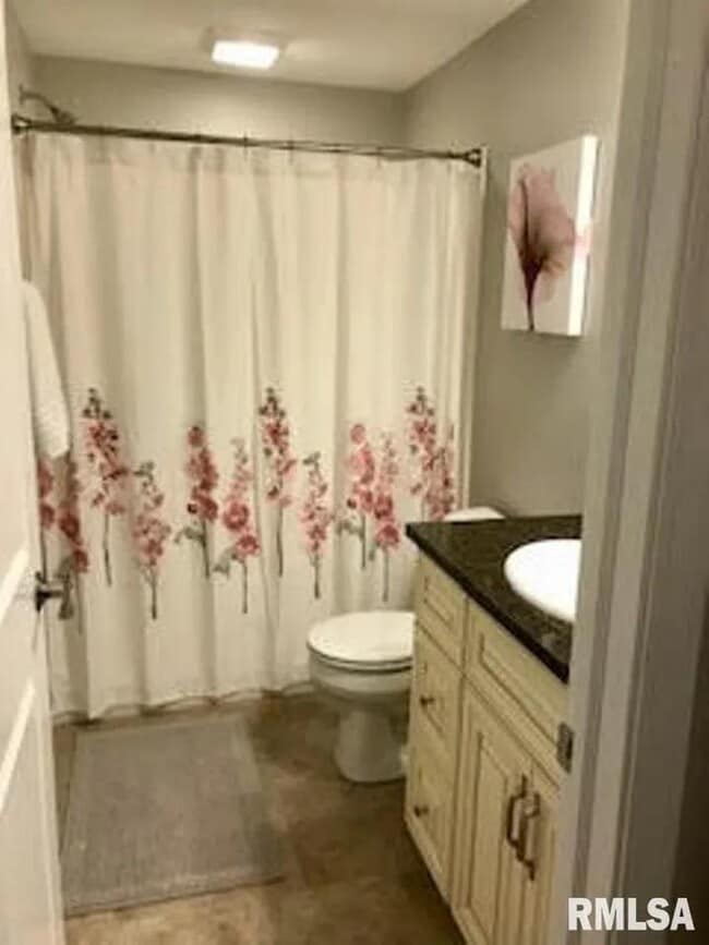 Building Photo - 5294 Pandit Dr