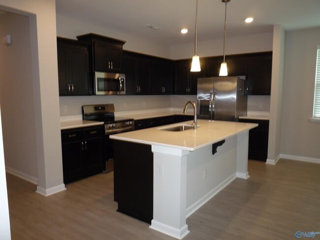 Building Photo - 12541 Buck Rd