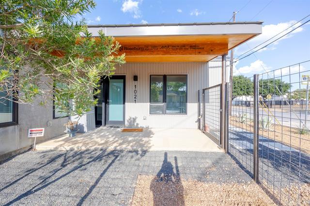 Building Photo - 1021 Nomas St