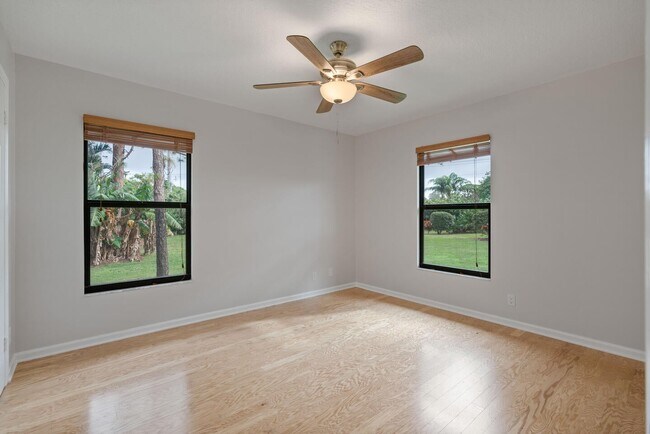 Building Photo - 19075 Talon Way