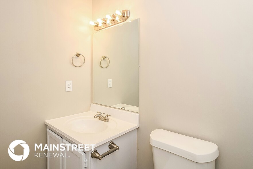 Building Photo - 5921 Cutters Creek Ct