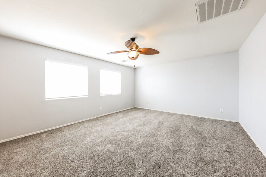 Building Photo - 16809 W Central St