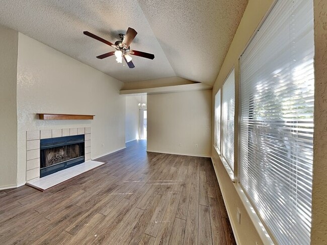 Building Photo - 8531 Gatlinburg Dr