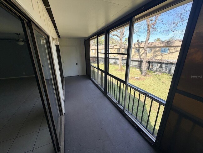 Building Photo - 429 Sheoah Blvd