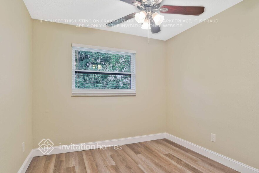 Building Photo - 4262 Schank Ct