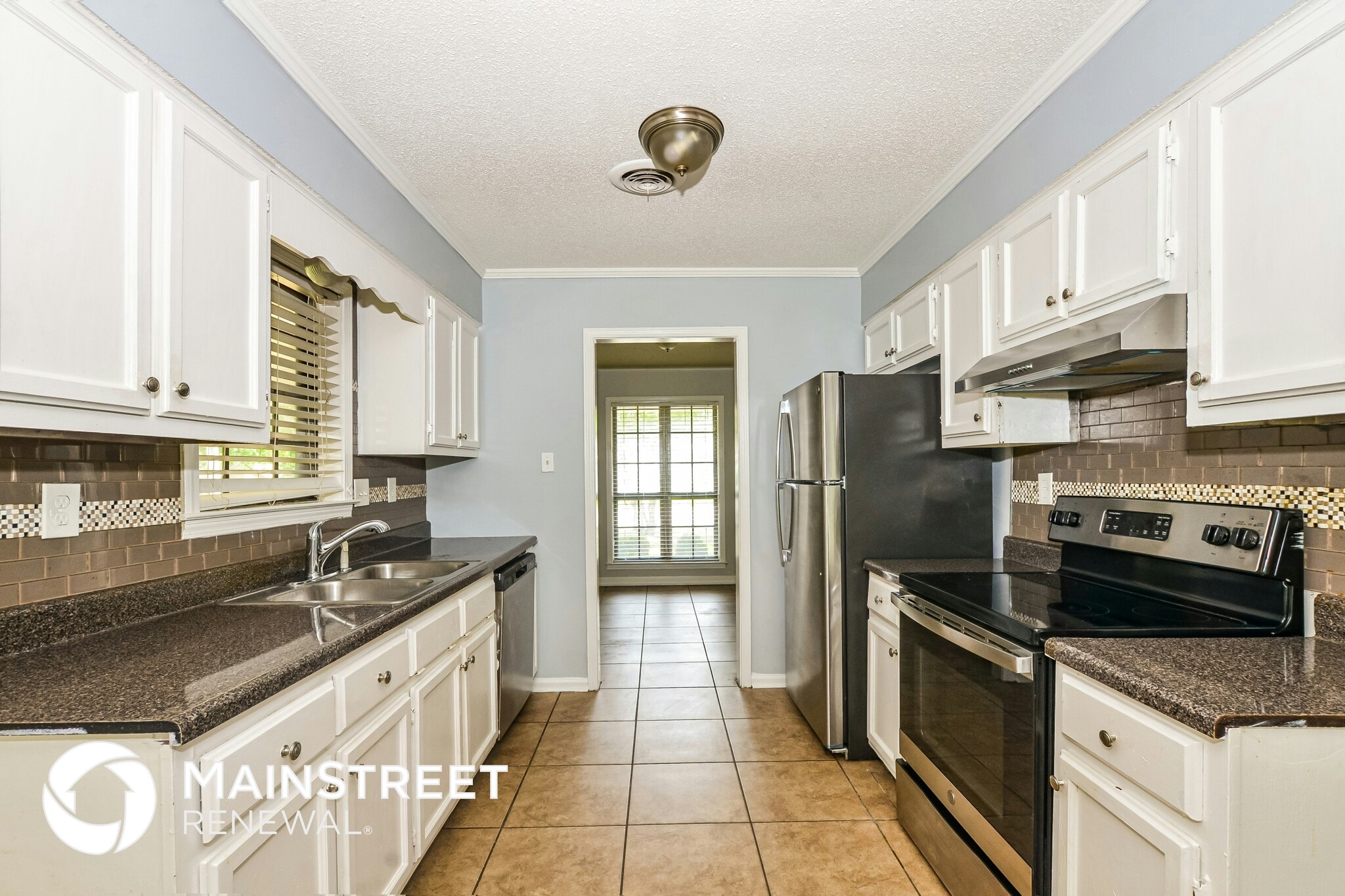 Building Photo - 6816 Birch Run Ln