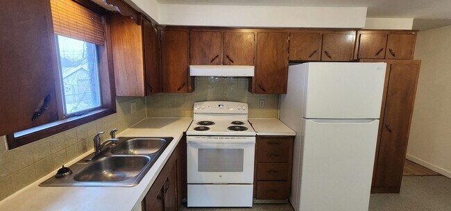 Building Photo - Welcoming 3 Bed, 1 Bath Home in Spokane
